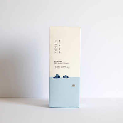 ROUND LAB – Gel nettoyant doux coréen Dokdo 1025 à l'eau de mer (150 mL)
